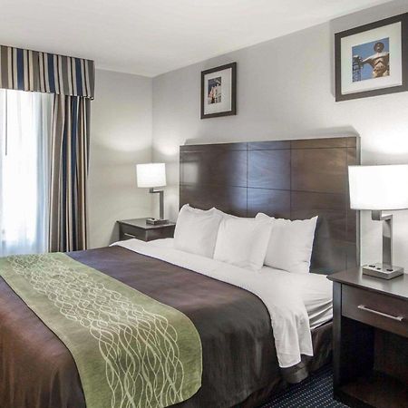 Quality Inn Tulsa-Downtown West Esterno foto